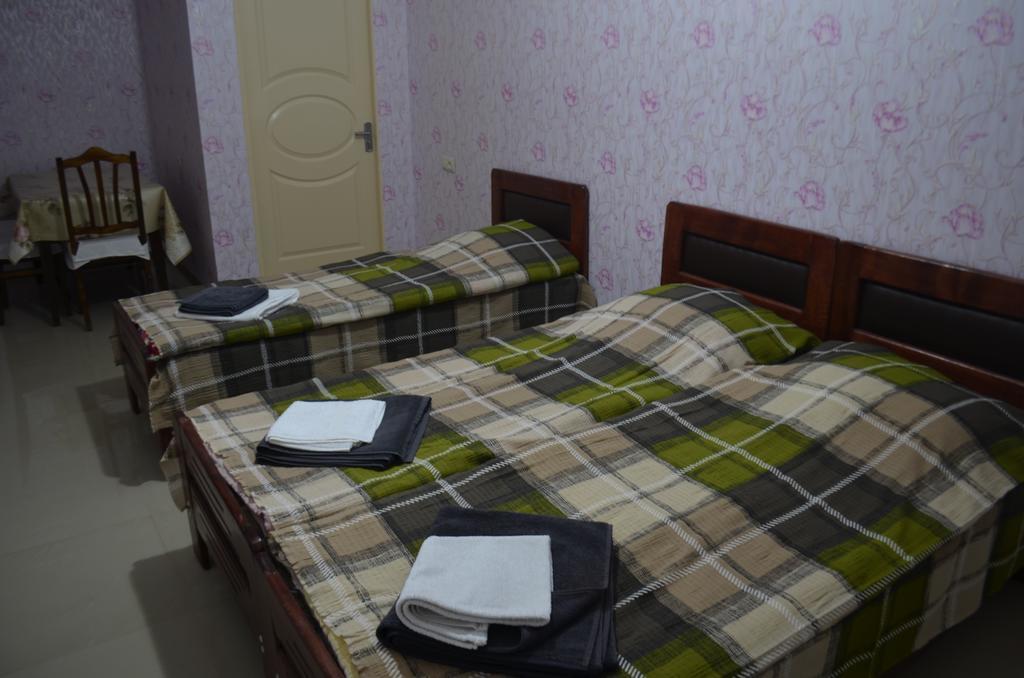 Alex'S Cosy Guesthouse Tbilisi Zimmer foto
